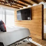 El Lodge, & ホテル 5*