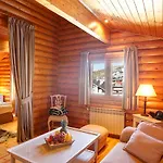 El Lodge, & Hotel 5*