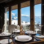 El Lodge, & Hotel 5*