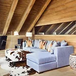 El Lodge, & Hotel 5*
