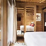 El Lodge, & 5*
