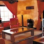 El Lodge, & 5*