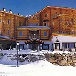 El Lodge, & Serra Nevada