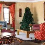 El Lodge, & 5* Serra Nevada