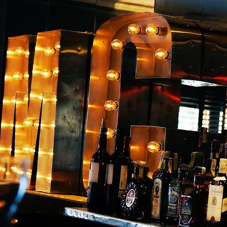 فندق El Lodge, & سْييرا نيفادا