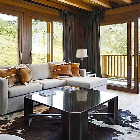 El Lodge, & Hotel 5*