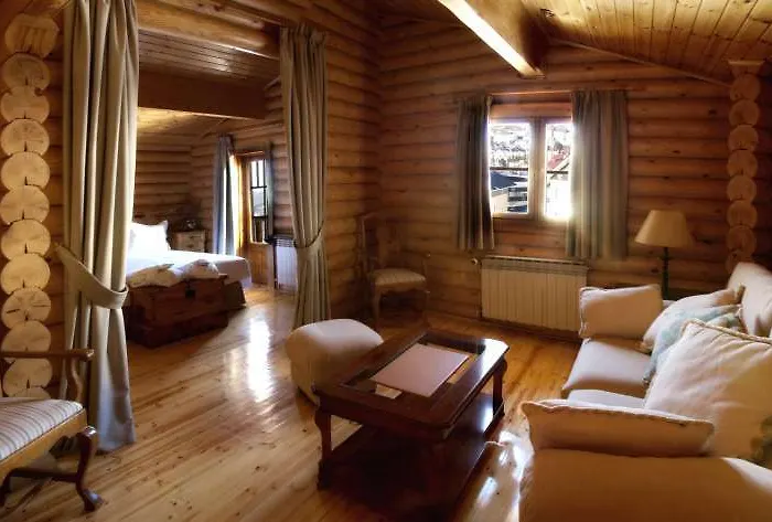 El Lodge, & Hotell 5*