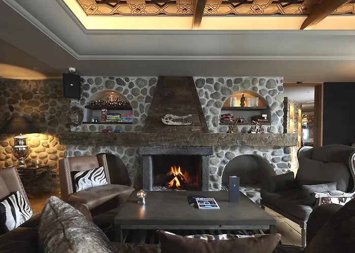 El Lodge, & 5* Sierra Nevada