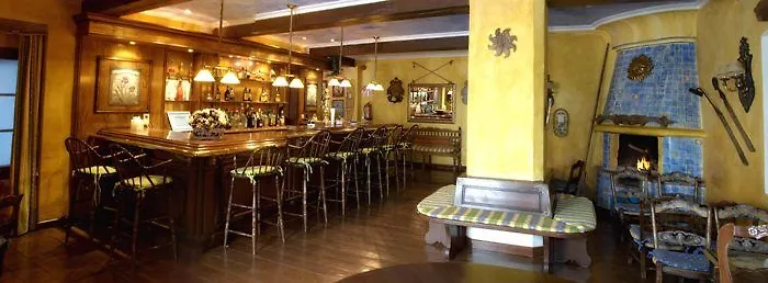 El Lodge, & Hotell Sierra Nevada